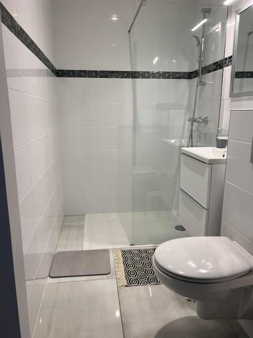 Maison Neuve De Standing 150 M2 Croix-Chapeau Exteriör bild